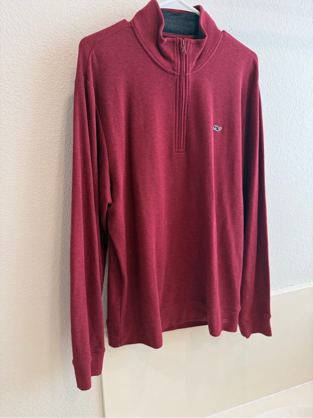 Vineyard Vines Men’s Maroon Quarter-Zip Sweater Medium